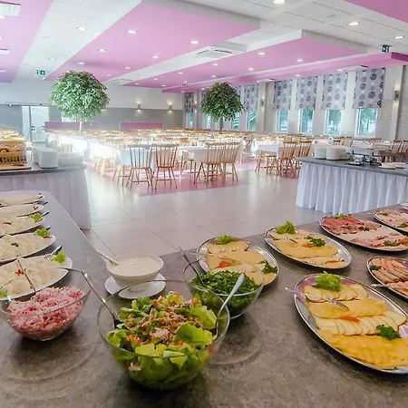 Osrodek Wypoczynkowo-leczniczy Opole W Dzwirzynie Resort *