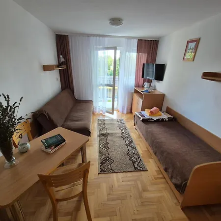 Resort Osrodek Wypoczynkowo-leczniczy Opole W Dzwirzynie *