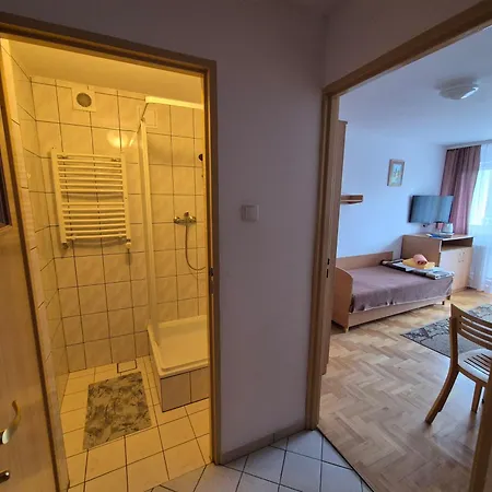 Osrodek Wypoczynkowo-leczniczy Opole W Dzwirzynie Rezort *