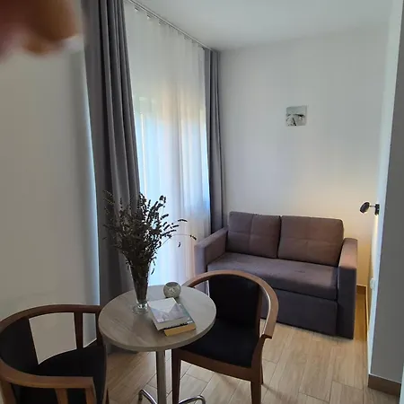 Rezort Osrodek Wypoczynkowo-leczniczy Opole W Dzwirzynie